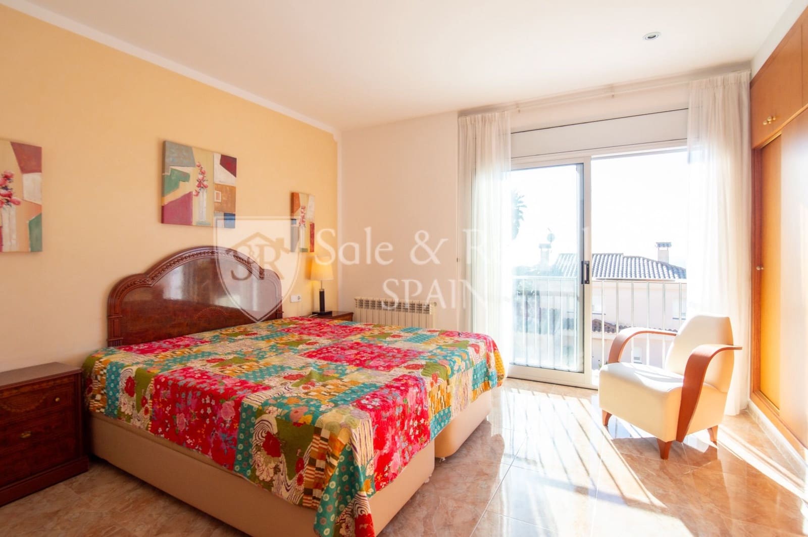 5 soveværelse Semi-Rækkehus til salg i Lloret de Mar med swimmingpool - € 649.000 (Ref: 9542980)