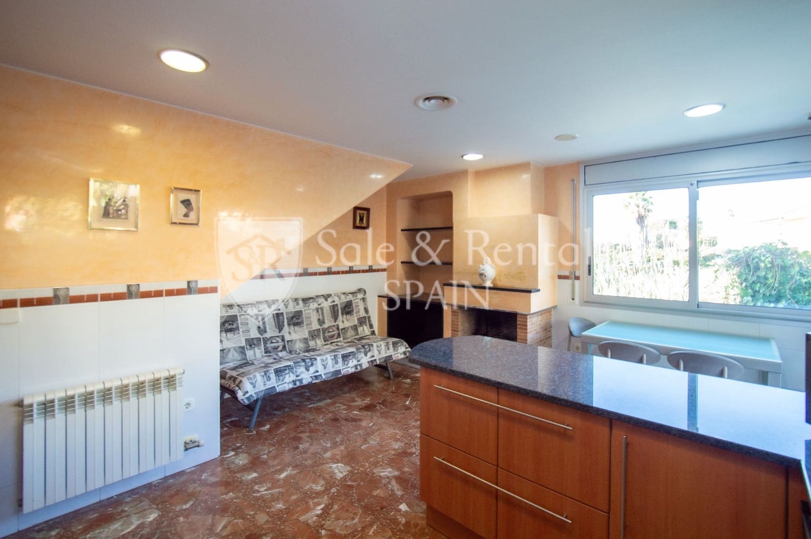 5 soveværelse Semi-Rækkehus til salg i Lloret de Mar med swimmingpool - € 649.000 (Ref: 9542980)