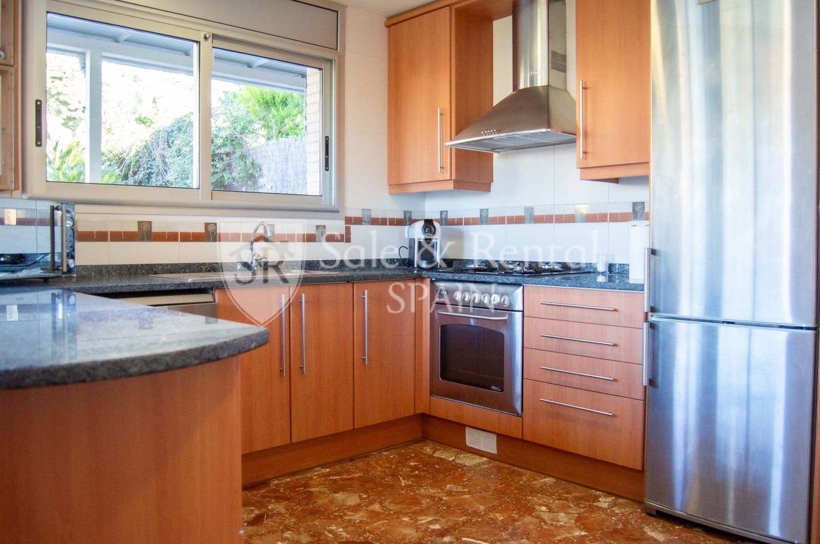 5 soveværelse Semi-Rækkehus til salg i Lloret de Mar med swimmingpool - € 649.000 (Ref: 9542980)