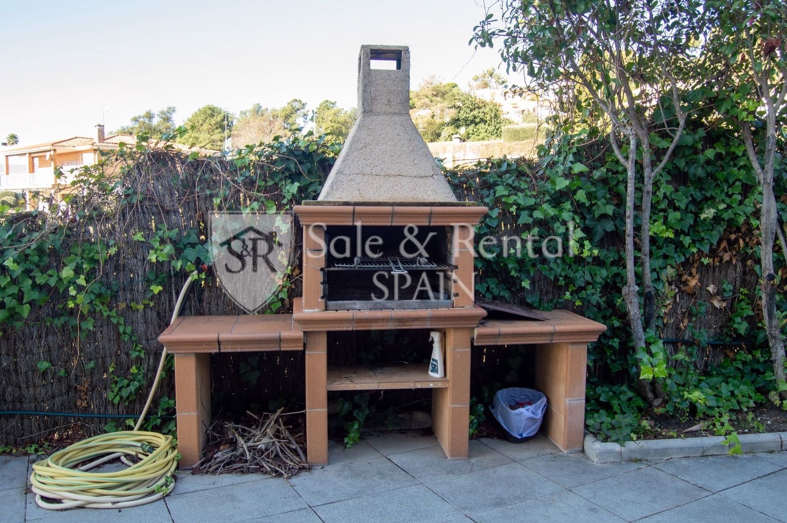 5 soveværelse Semi-Rækkehus til salg i Lloret de Mar med swimmingpool - € 649.000 (Ref: 9542980)