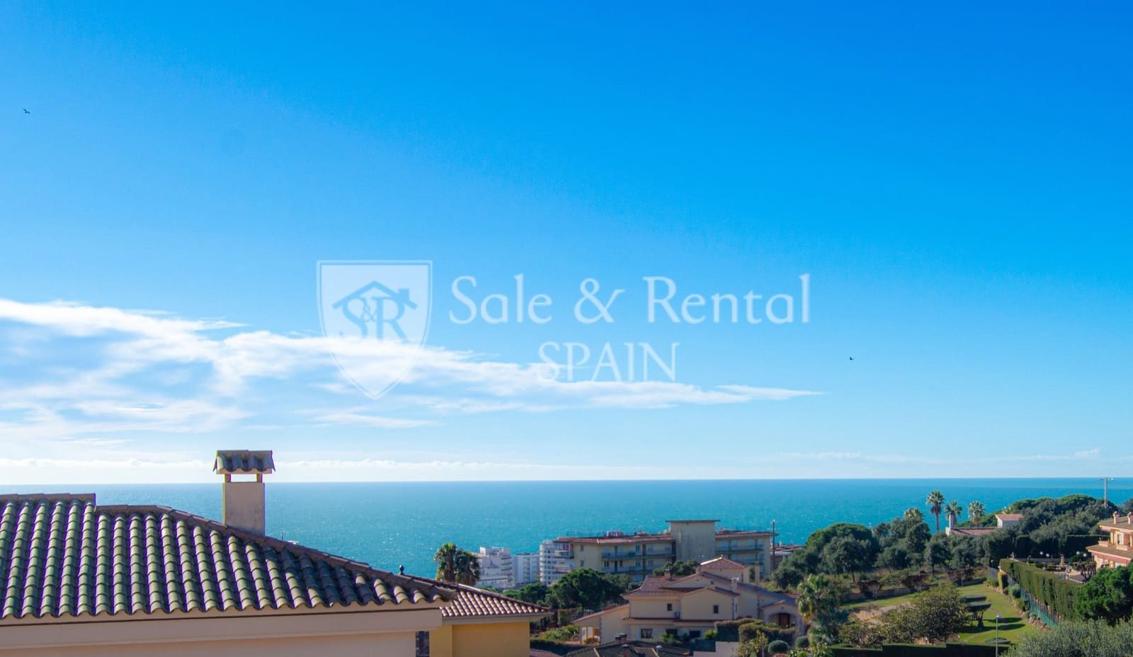 5 soveværelse Semi-Rækkehus til salg i Lloret de Mar med swimmingpool - € 649.000 (Ref: 9542980)