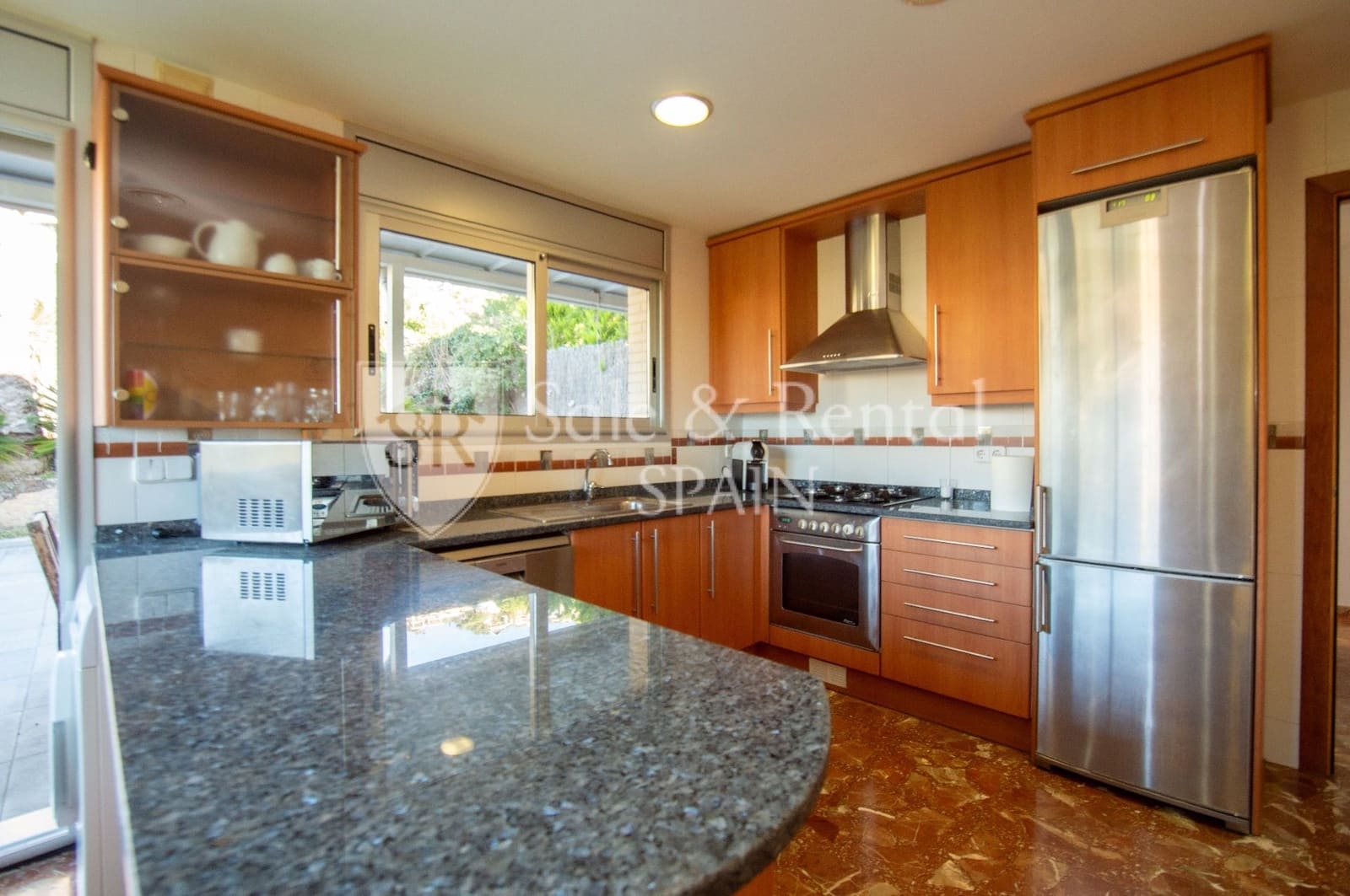 5 soveværelse Semi-Rækkehus til salg i Lloret de Mar med swimmingpool - € 649.000 (Ref: 9542980)