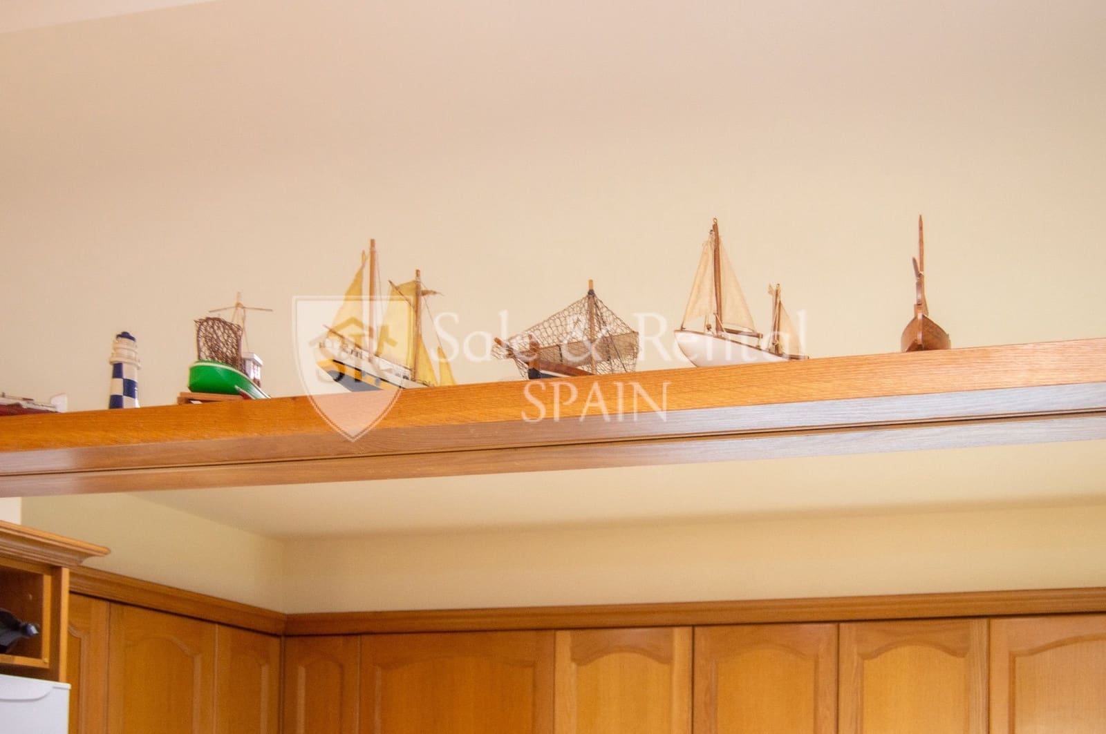 Piso de 3 habitaciones en Sant Feliu de Guíxols en venta con piscina garaje - 350.000 € (Ref: 9554520)