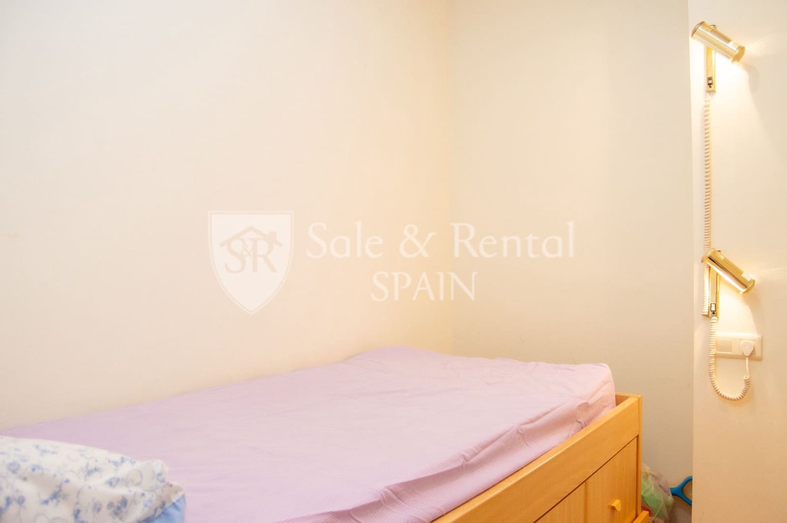 Piso de 3 habitaciones en Sant Feliu de Guíxols en venta con piscina garaje - 350.000 € (Ref: 9554520)