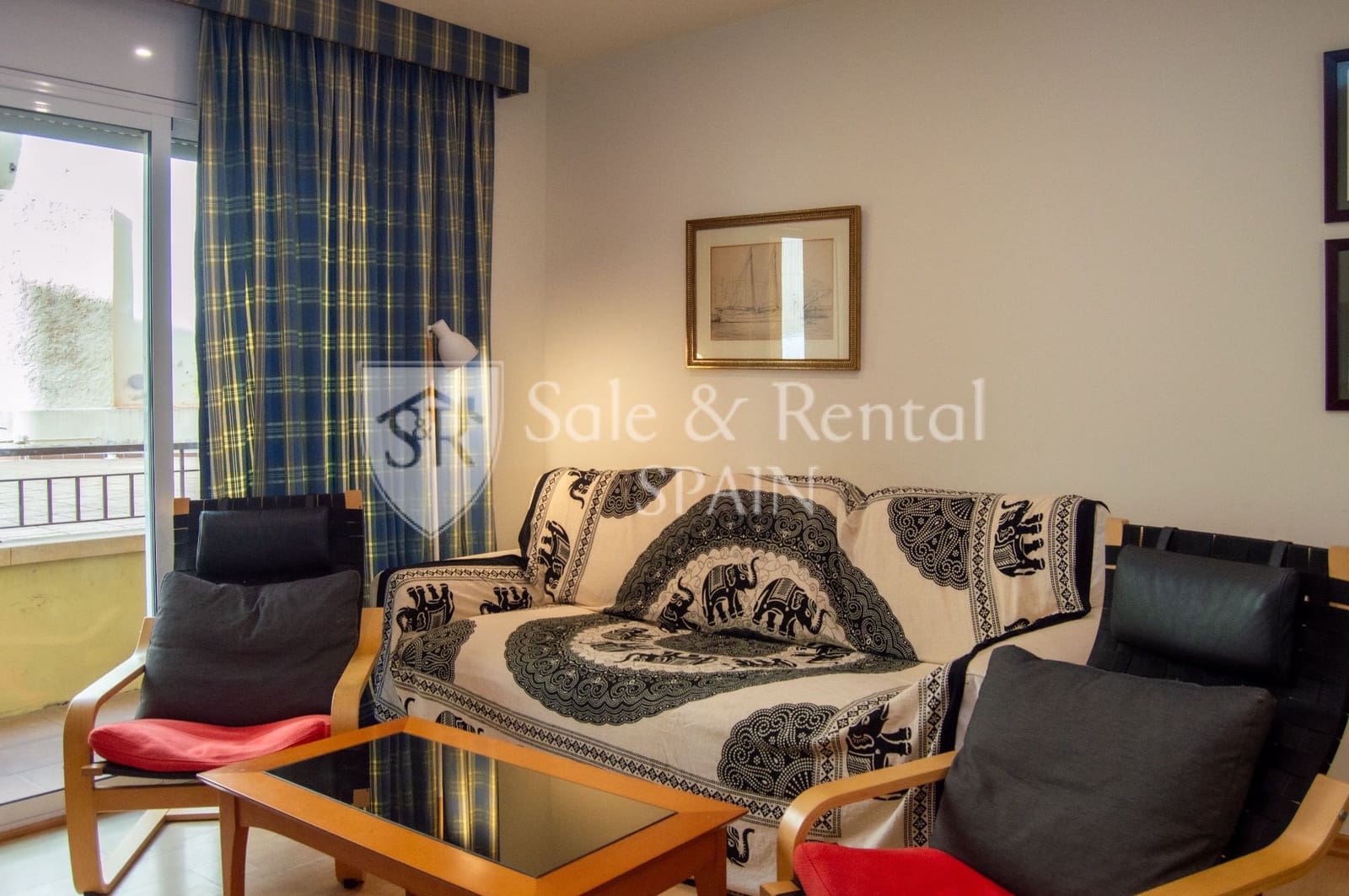 Piso de 3 habitaciones en Sant Feliu de Guíxols en venta con piscina garaje - 350.000 € (Ref: 9554520)