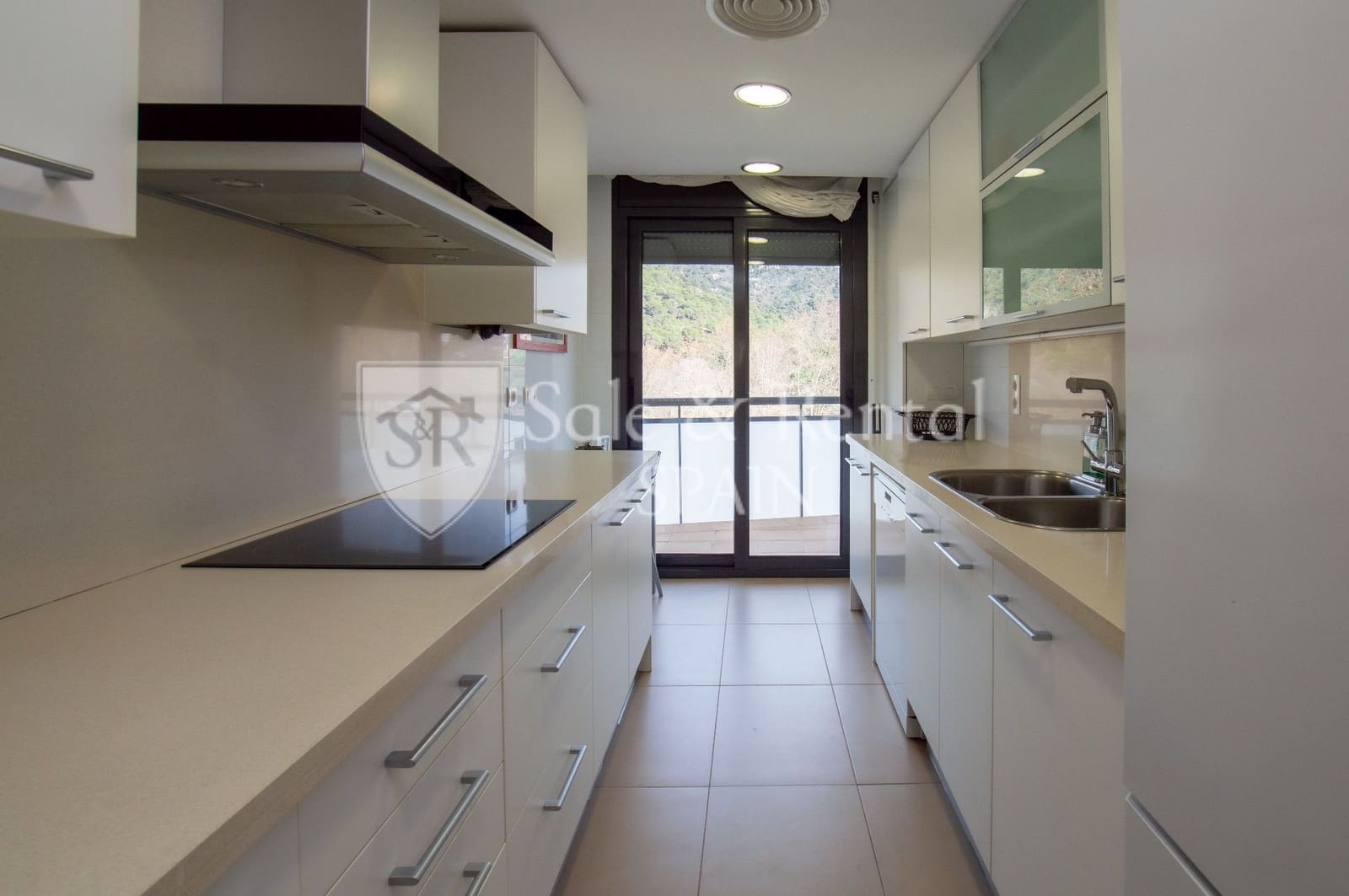 3 sypialnia Mieszkanie na sprzedaż w Tossa de Mar z basenem garażem - 339 000 € (Ref: 9554521)