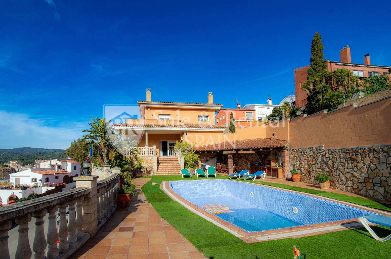 5 sypialnia Willa na sprzedaż w Tossa de Mar z basenem garażem - 1 350 000 € (Ref: 9560859)