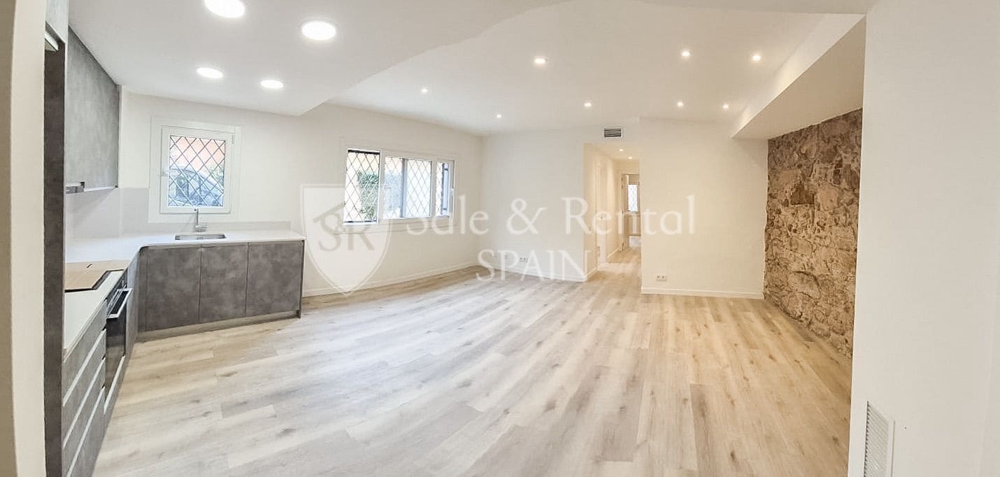 2 soveværelse Lejlighed til salg i Sant Feliu de Guixols - € 245.000 (Ref: 9564265)