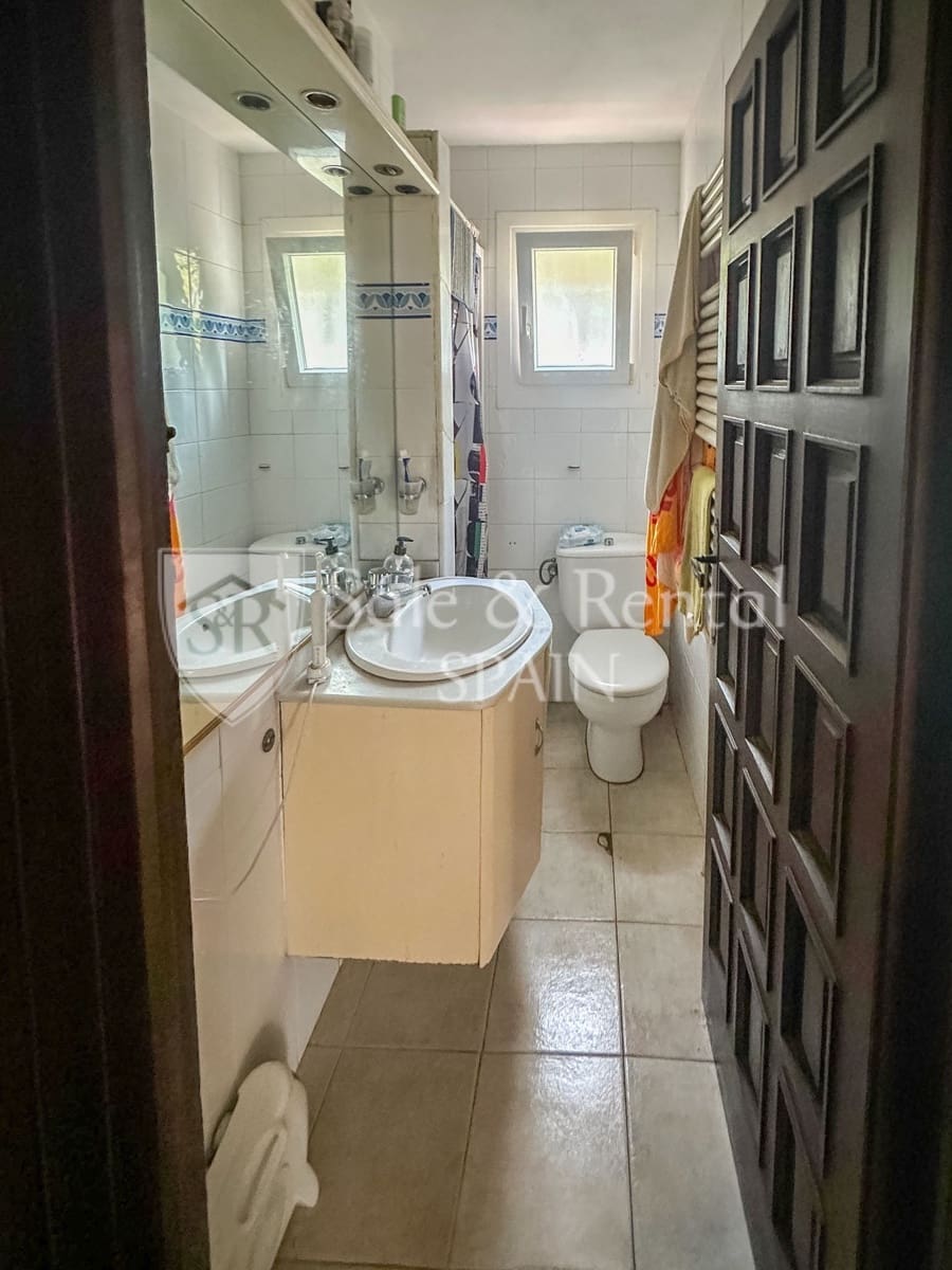 6 sypialnia Willa na sprzedaż w Lloret de Mar z garażem - 750 000 € (Ref: 9570459)