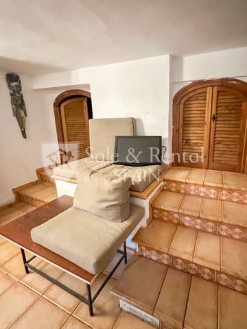 6 sypialnia Willa na sprzedaż w Roca Grossa, Lloret de Mar z garażem - 750 000 € (Ref: 9570459)