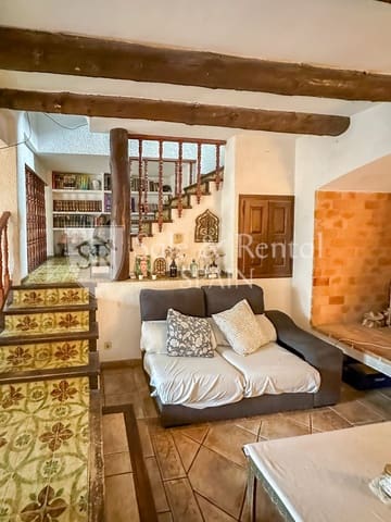 6 sypialnia Willa na sprzedaż w Roca Grossa, Lloret de Mar z garażem - 750 000 € (Ref: 9570459)