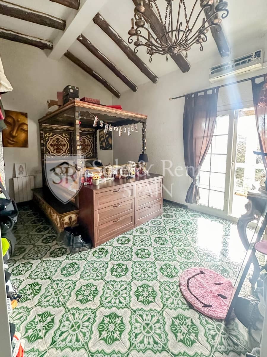 6 sypialnia Willa na sprzedaż w Lloret de Mar z garażem - 750 000 € (Ref: 9570459)