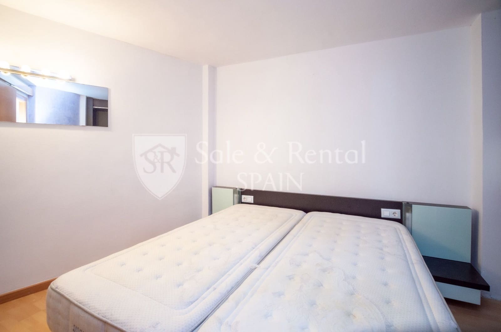 2 bedroom Flat for sale in Malgrat de Mar - € 165,000 (Ref: 9585320)