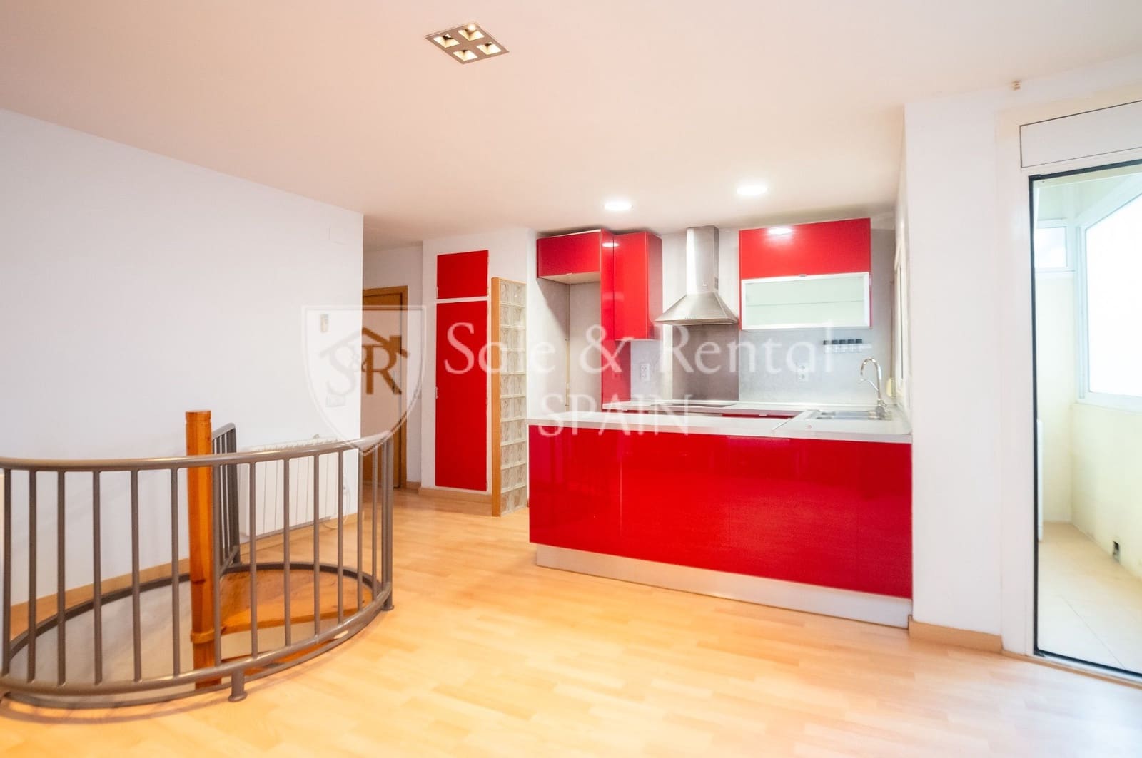 2 bedroom Flat for sale in Malgrat de Mar - € 165,000 (Ref: 9585320)