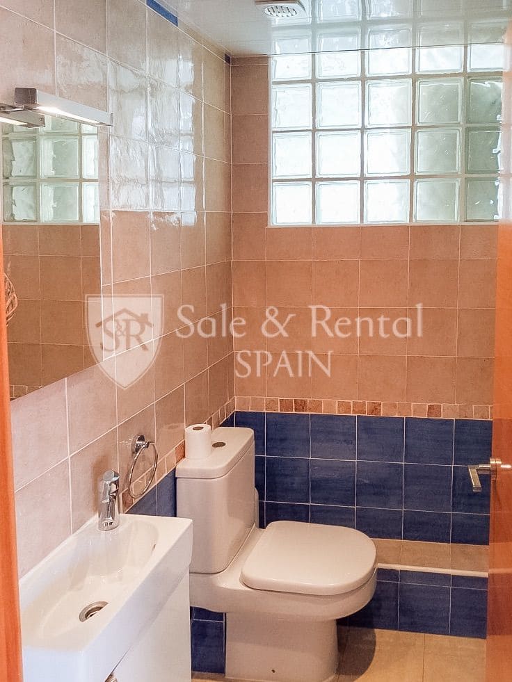 5 bedroom Semi-detached Villa for sale in Malgrat de Mar with garage - € 430,000 (Ref: 9590645)