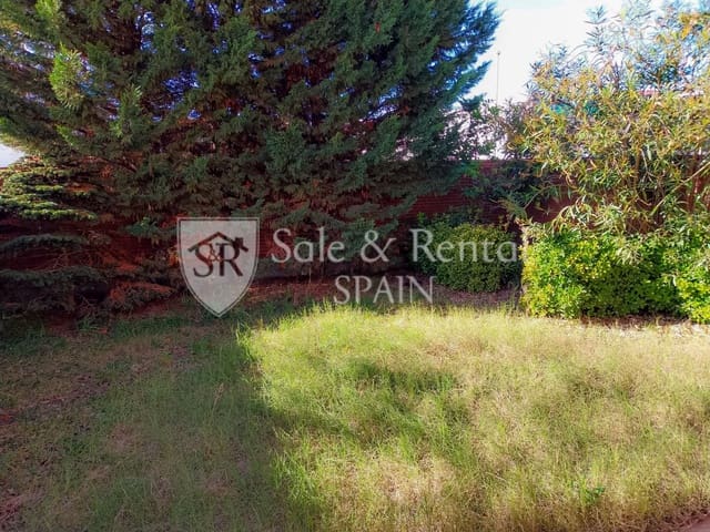 5 slaapkamer Halfvrijstaande villa te koop in Malgrat de Mar met garage - € 430.000 (Ref: 9590645)