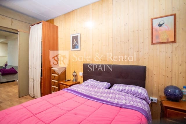 2 soveværelse Lejlighed til salg i Malgrat de Mar med garage - € 135.000 (Ref: 9590646)