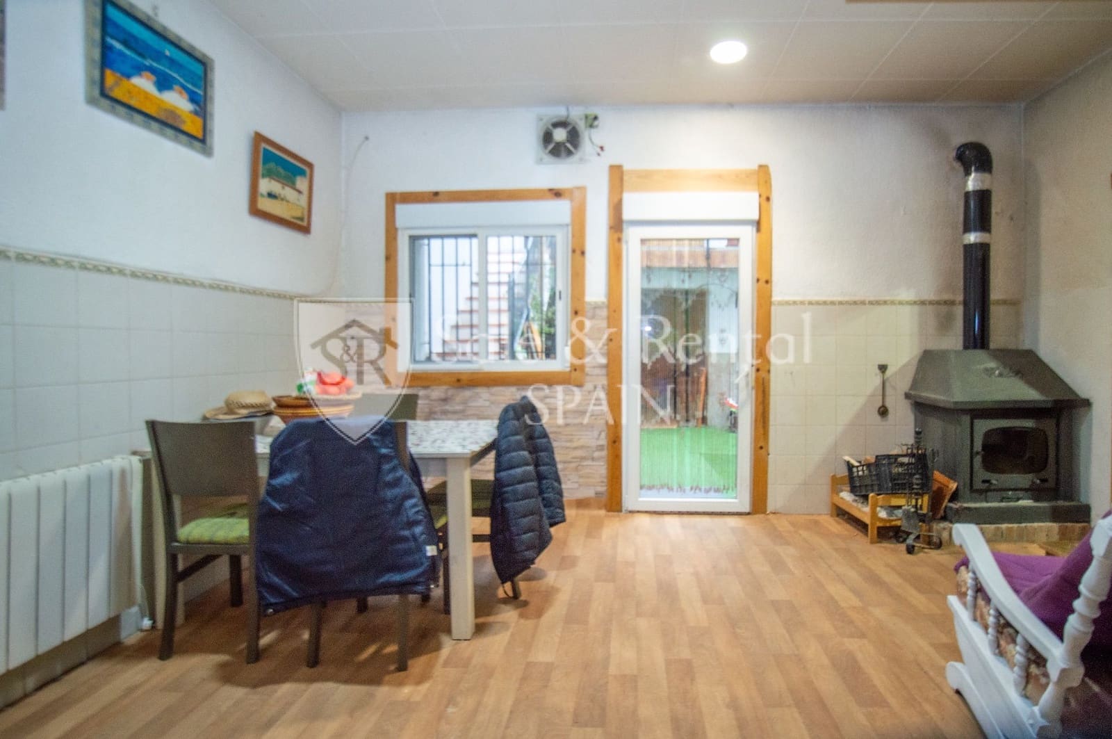 2 bedroom Flat for sale in Malgrat de Mar with garage - € 135,000 (Ref: 9590646)