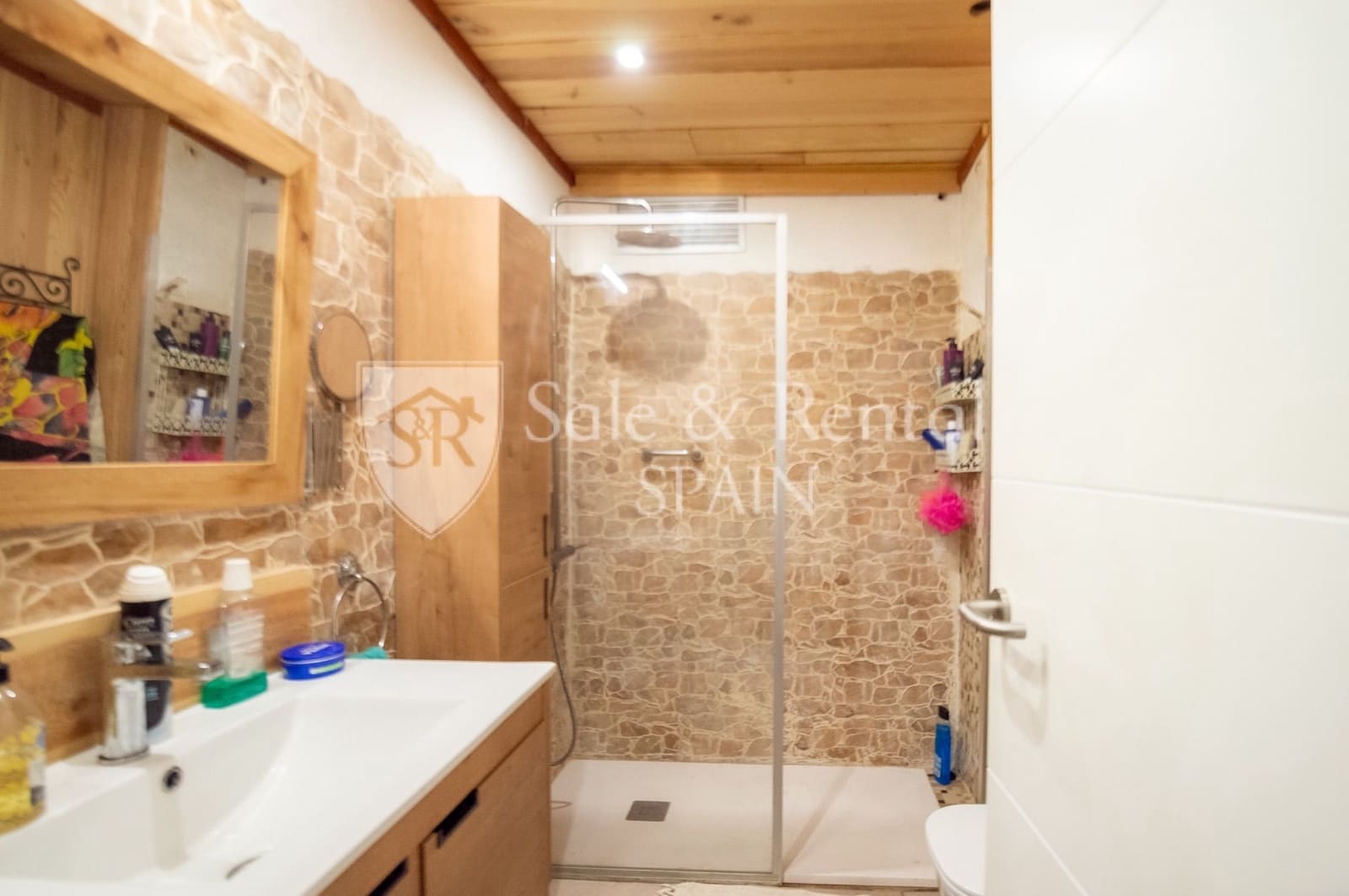 2 bedroom Flat for sale in Malgrat de Mar with garage - € 135,000 (Ref: 9590646)