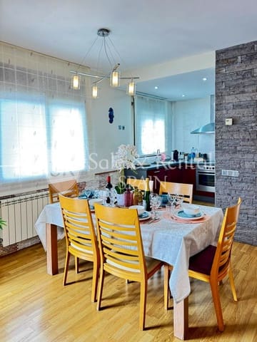 3 soveværelse Villa til salg i Serra Brava, Lloret de Mar med swimmingpool garage - € 475.000 (Ref: 9594582)