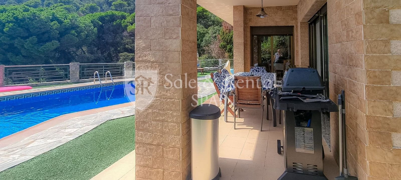 3 soveværelse Villa til salg i Lloret de Mar med swimmingpool garage - € 475.000 (Ref: 9594582)