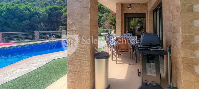 3 soveværelse Villa til salg i Serra Brava, Lloret de Mar med swimmingpool garage - € 475.000 (Ref: 9594582)
