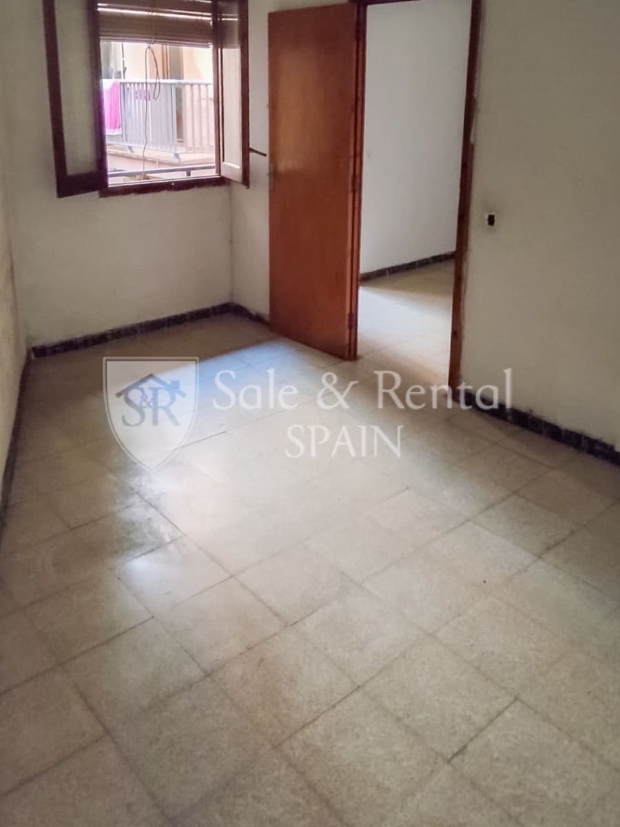 2 soverom Leilighet til salgs i Blanes - € 105 000 (Ref: 9594583)