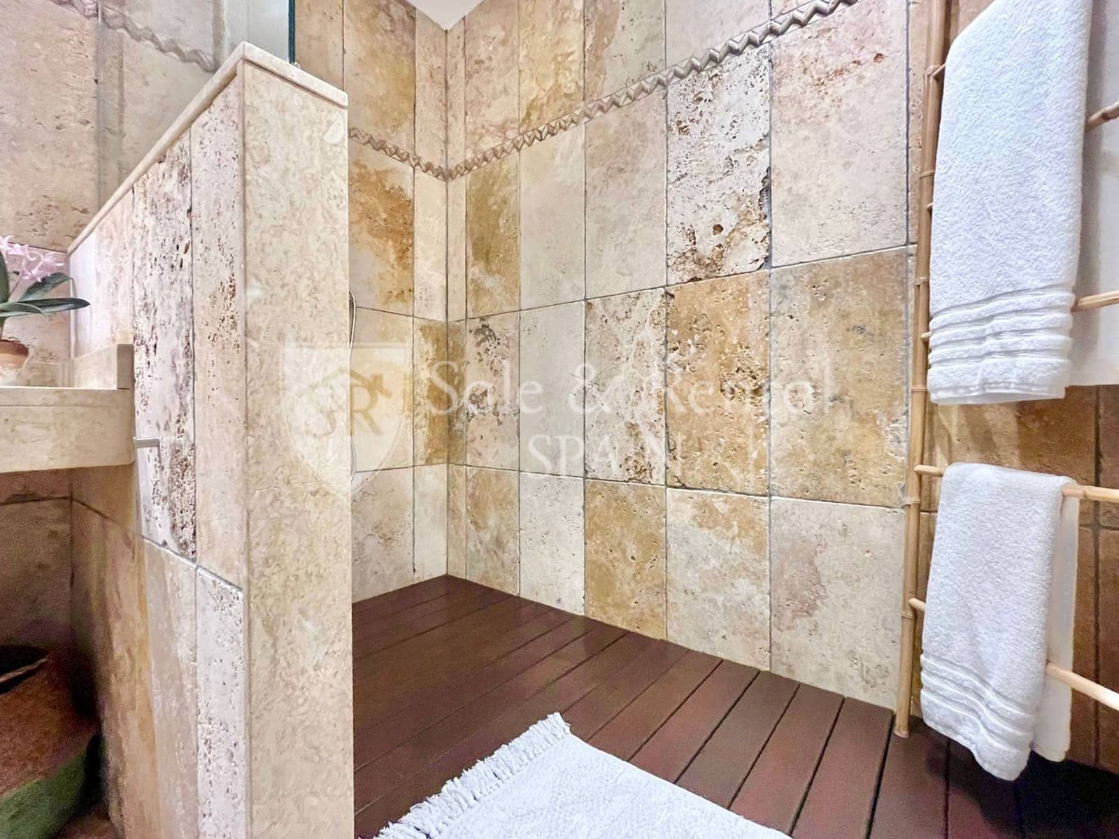 Chalet de 5 habitaciones en Blanes en venta con piscina garaje - 794.000 € (Ref: 9618880)