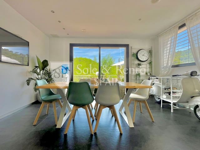 Chalet de 5 habitaciones en Blanes en venta con piscina garaje - 794.000 € (Ref: 9618880)