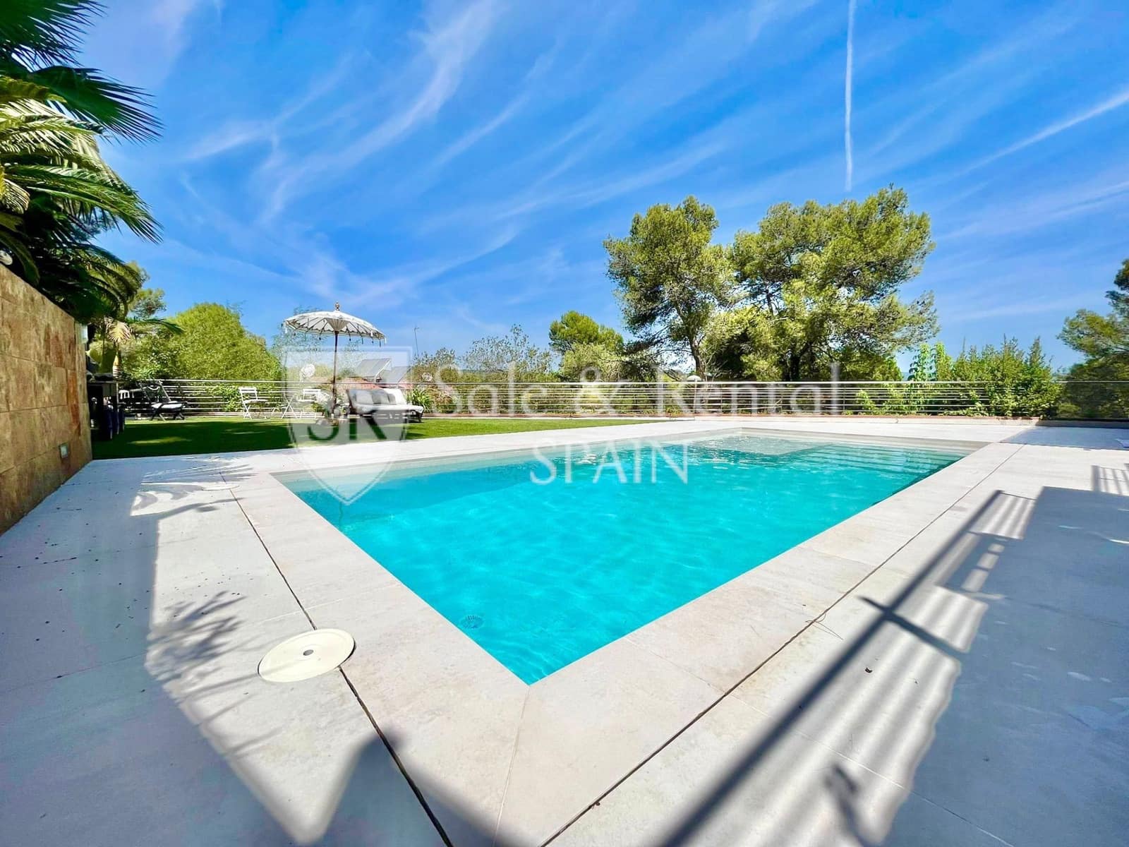 Chalet de 5 habitaciones en Blanes en venta con piscina garaje - 794.000 € (Ref: 9618880)