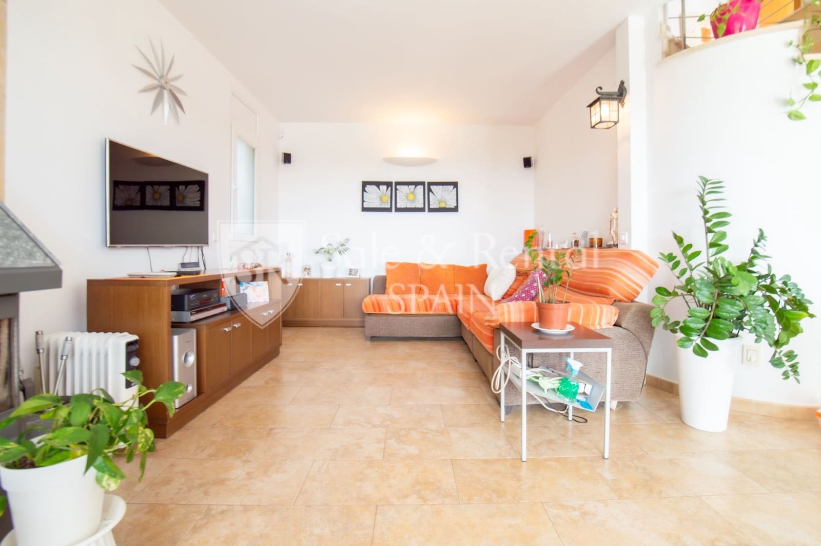 6 Zimmer Villa zu verkaufen in Lloret de Mar mit Pool - 1.270.000 € (Ref: 9618881)