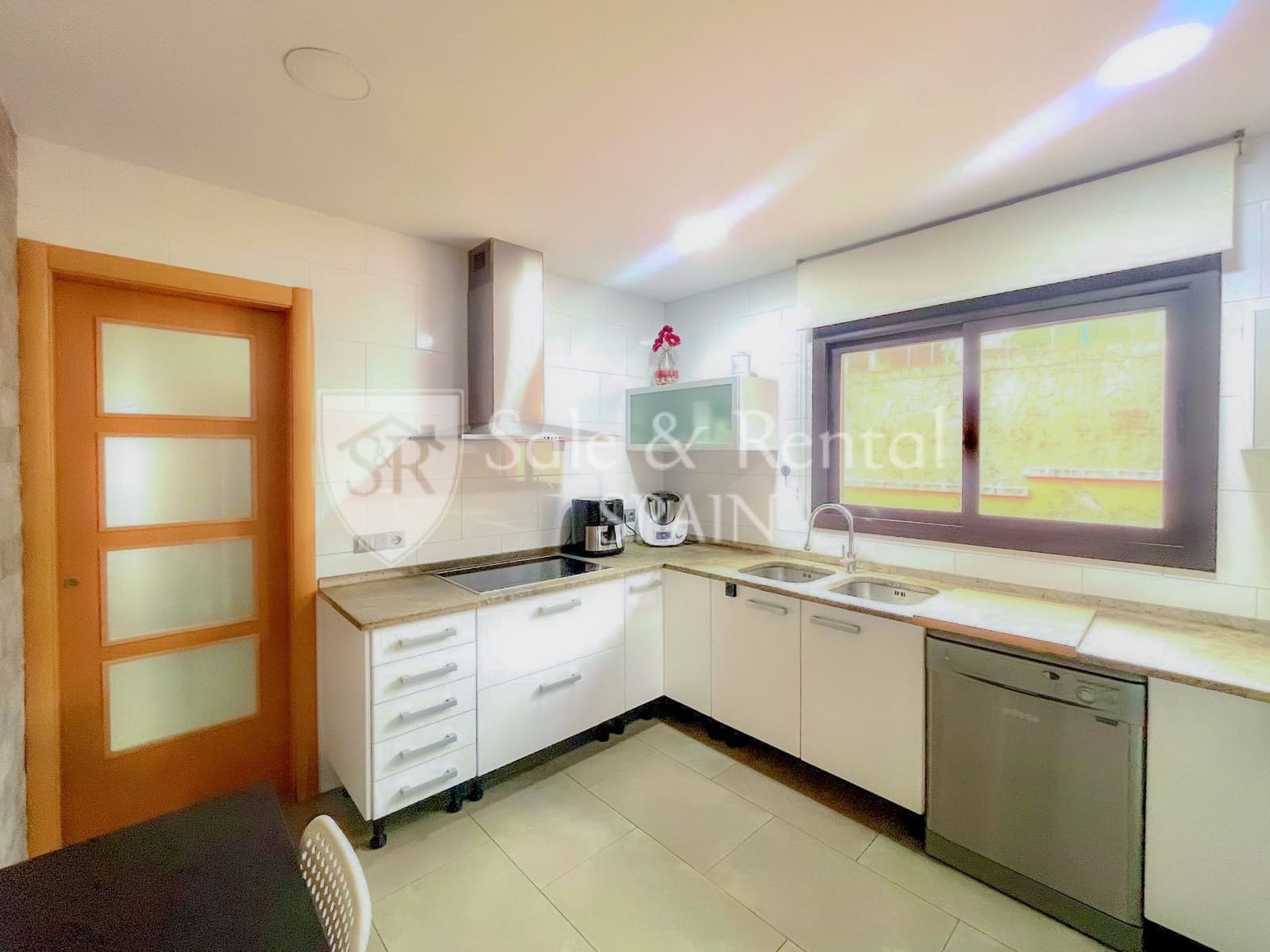 Villa till salu i Lloret de Mar med pool garage - 479 000 € (Ref: 9627144)