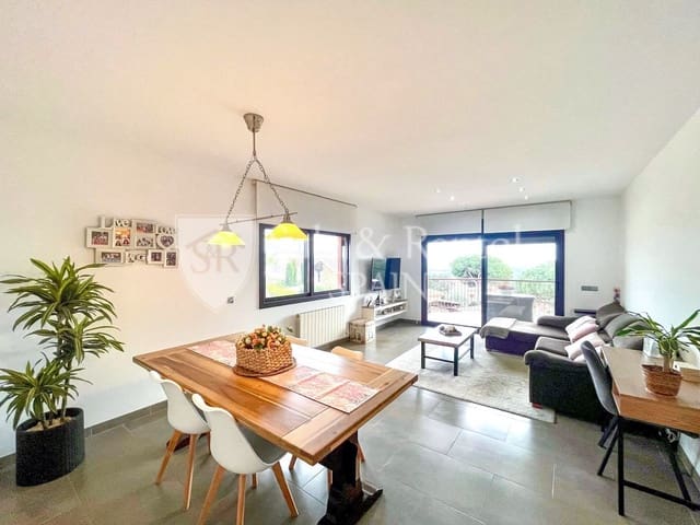 Villa till salu i Urbanitzacions del Nord, Lloret de Mar med pool garage - 479 000 € (Ref: 9627144)