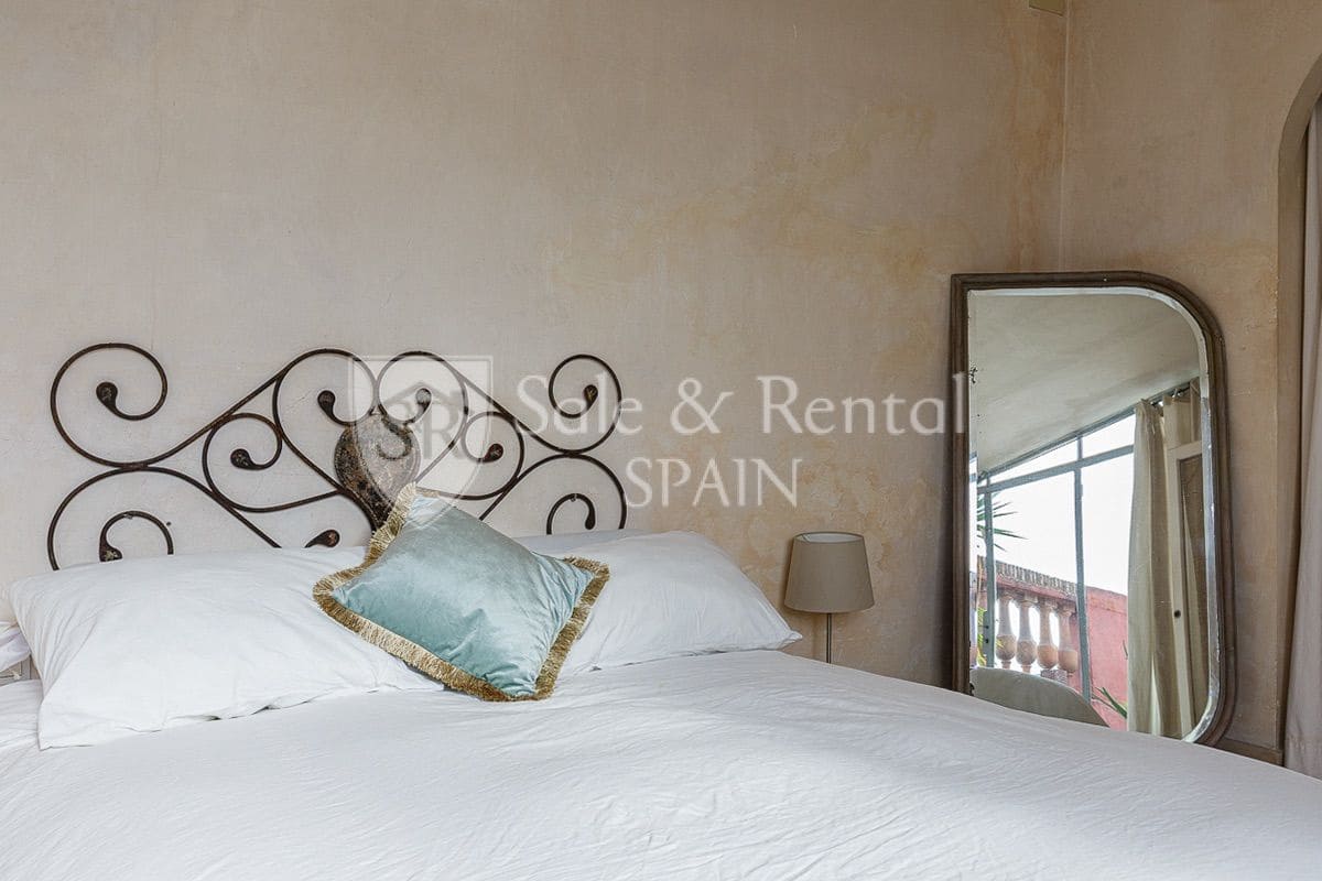 Piso de 3 habitaciones en Barcelona ciudad en venta - 2.950.000 € (Ref: 9636302)