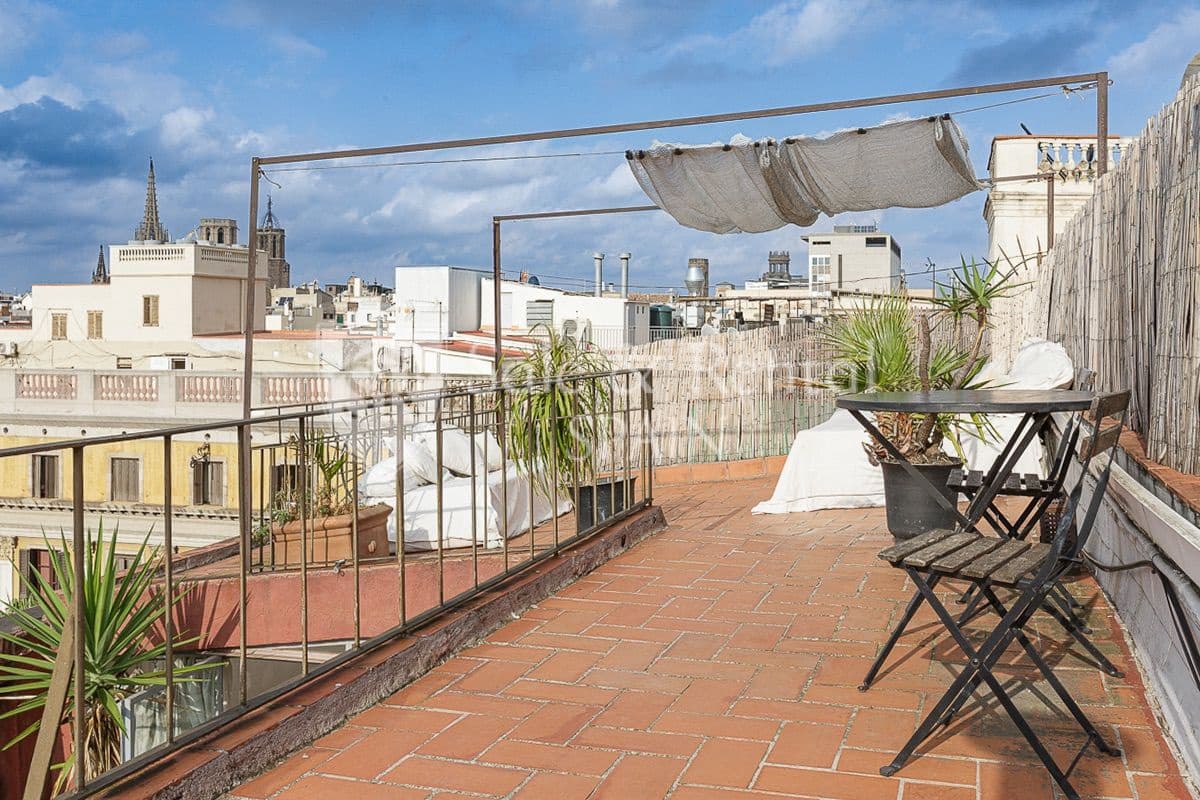 Piso de 3 habitaciones en Barcelona ciudad en venta - 2.950.000 € (Ref: 9636302)