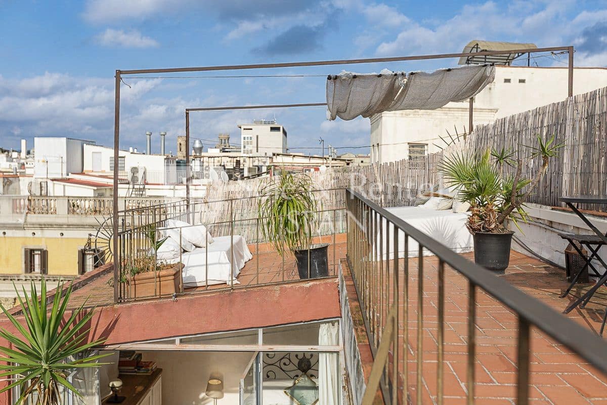 Piso de 3 habitaciones en Barcelona ciudad en venta - 2.950.000 € (Ref: 9636302)