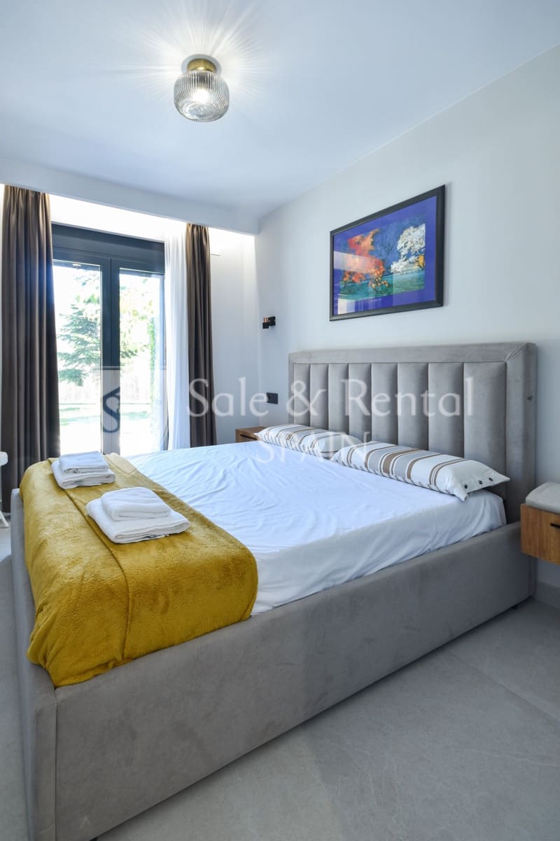 Chalet de 9 habitaciones en Lloret de Mar en venta con piscina - 1.190.000 € (Ref: 9643707)