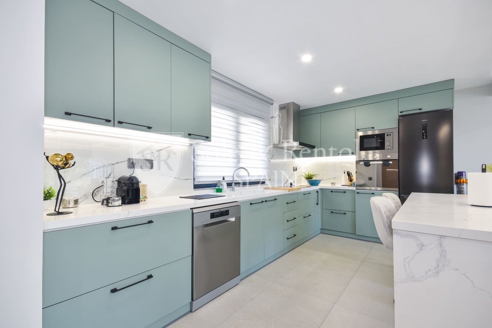 Chalet de 9 habitaciones en Lloret de Mar en venta con piscina - 1.190.000 € (Ref: 9643707)