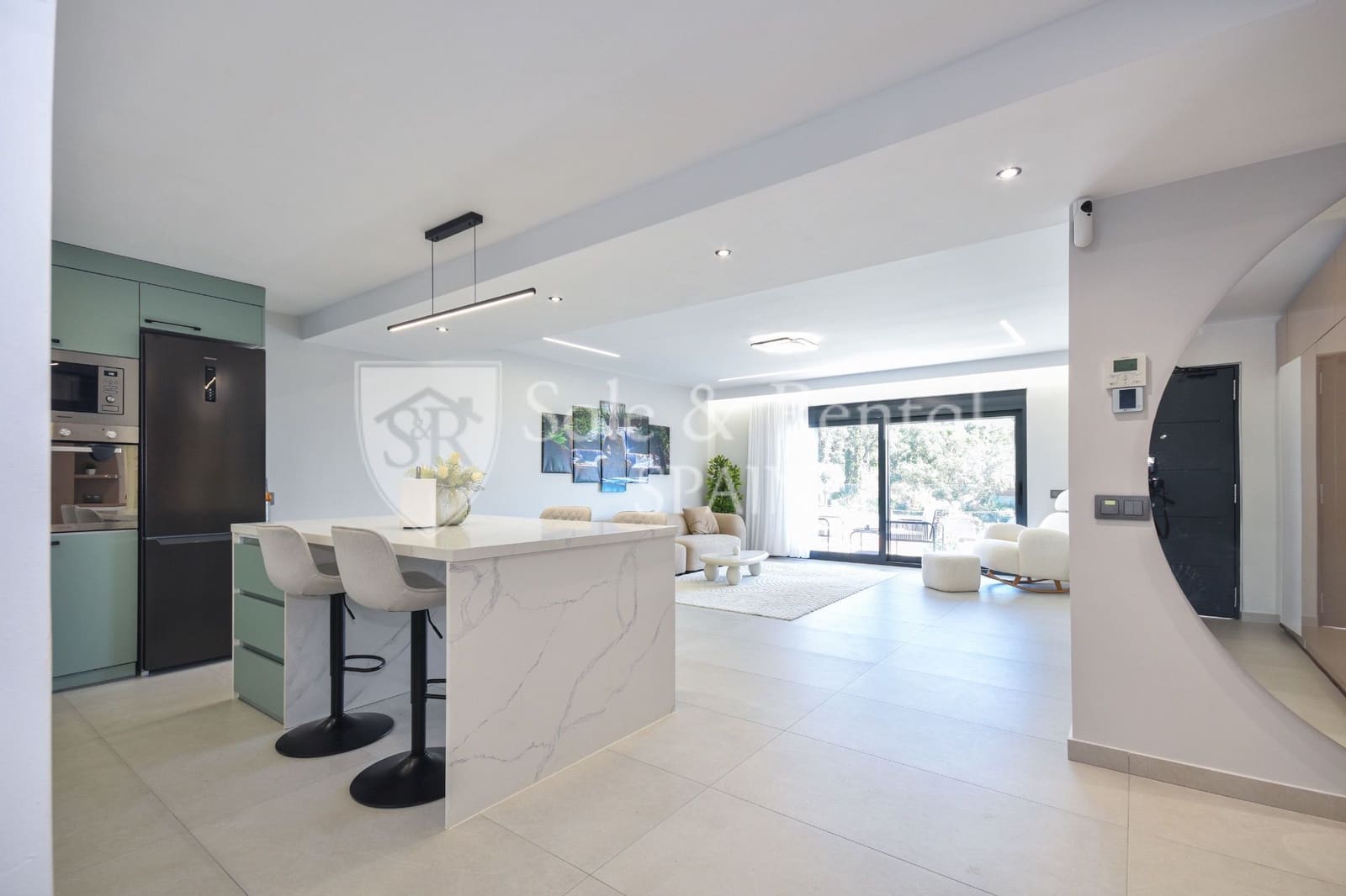 Chalet de 9 habitaciones en Lloret de Mar en venta con piscina - 1.190.000 € (Ref: 9643707)