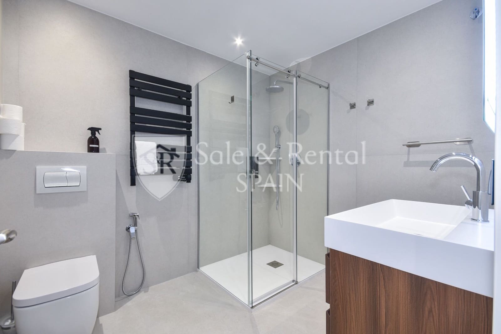 Chalet de 9 habitaciones en Lloret de Mar en venta con piscina - 1.190.000 € (Ref: 9643707)