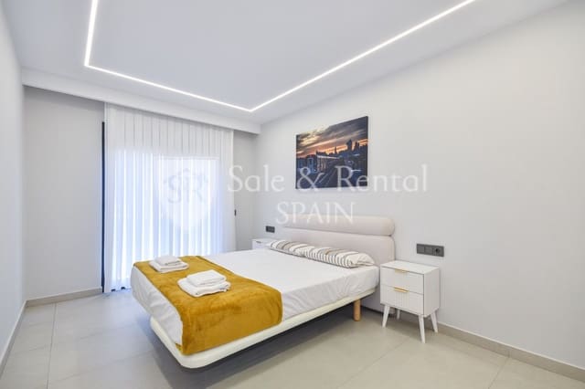 Chalet de 9 habitaciones en Serra Brava, Lloret de Mar en venta con piscina - 1.190.000 € (Ref: 9643707)