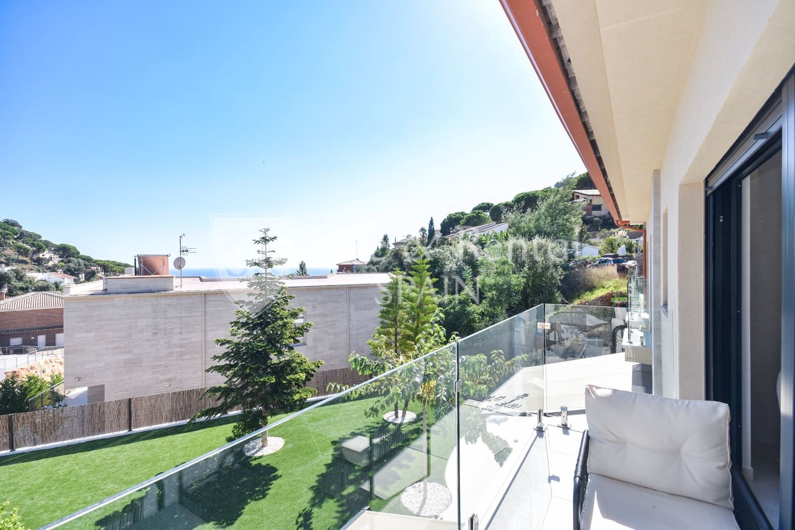 Chalet de 9 habitaciones en Lloret de Mar en venta con piscina - 1.190.000 € (Ref: 9643707)