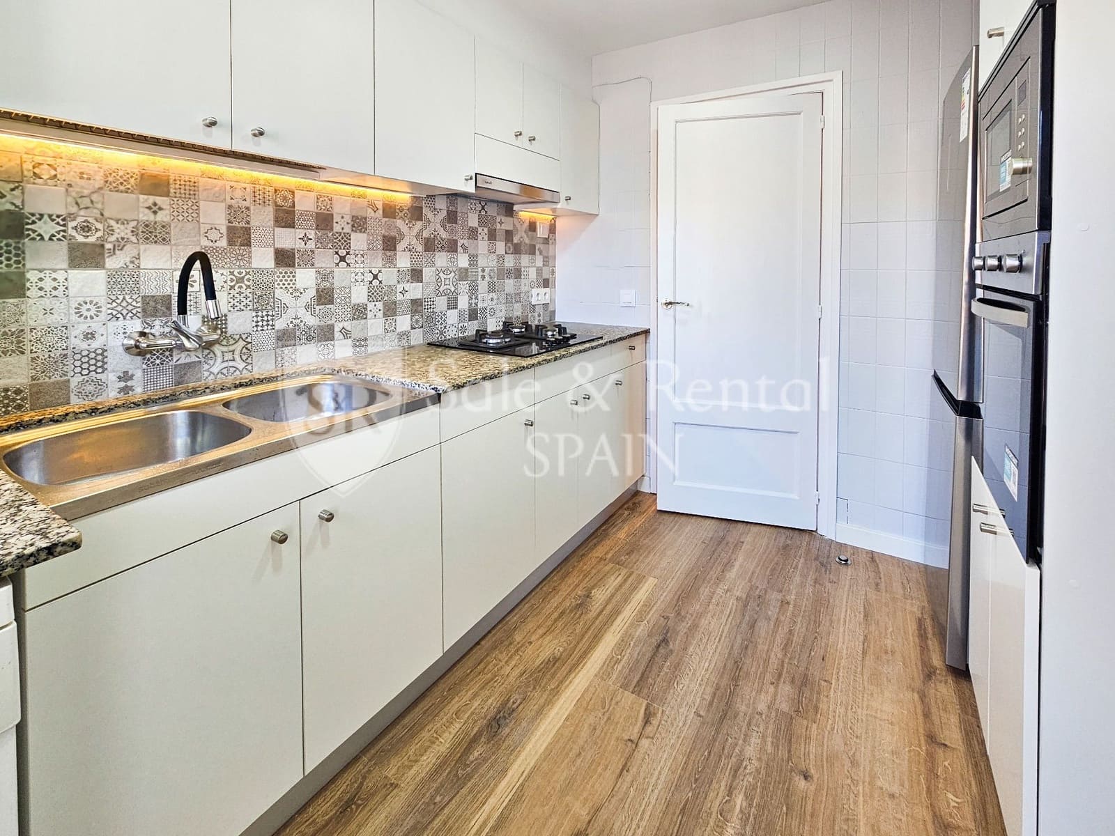 3 slaapkamer Flat te koop in Sant Feliu de Guixols - € 360.000 (Ref: 9647554)