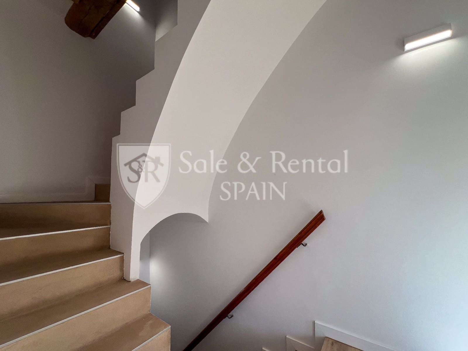 3 bedroom Villa for sale in Sant Feliu de Guixols - € 560,000 (Ref: 9651108)