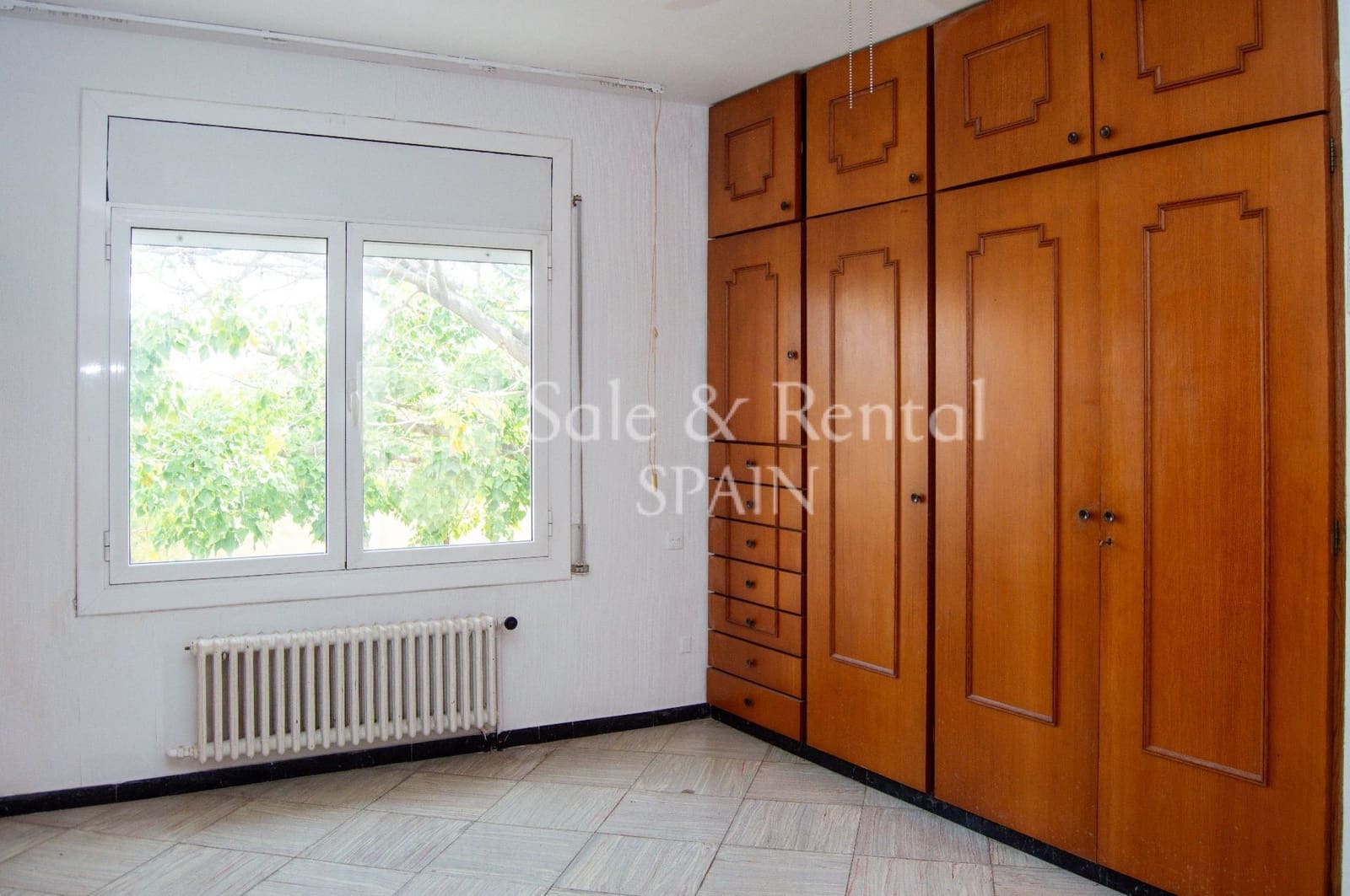 Pareado de 4 habitaciones en Malgrat de Mar en venta con garaje - 470.000 € (Ref: 9665795)