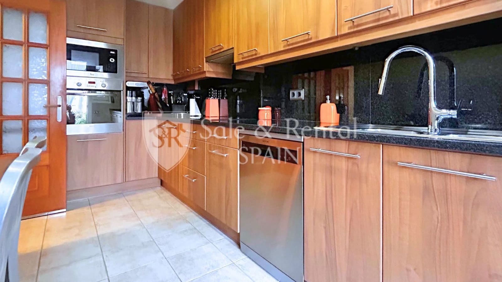 3 bedroom Flat for sale in Sant Feliu de Guixols with garage - € 279,000 (Ref: 9669882)
