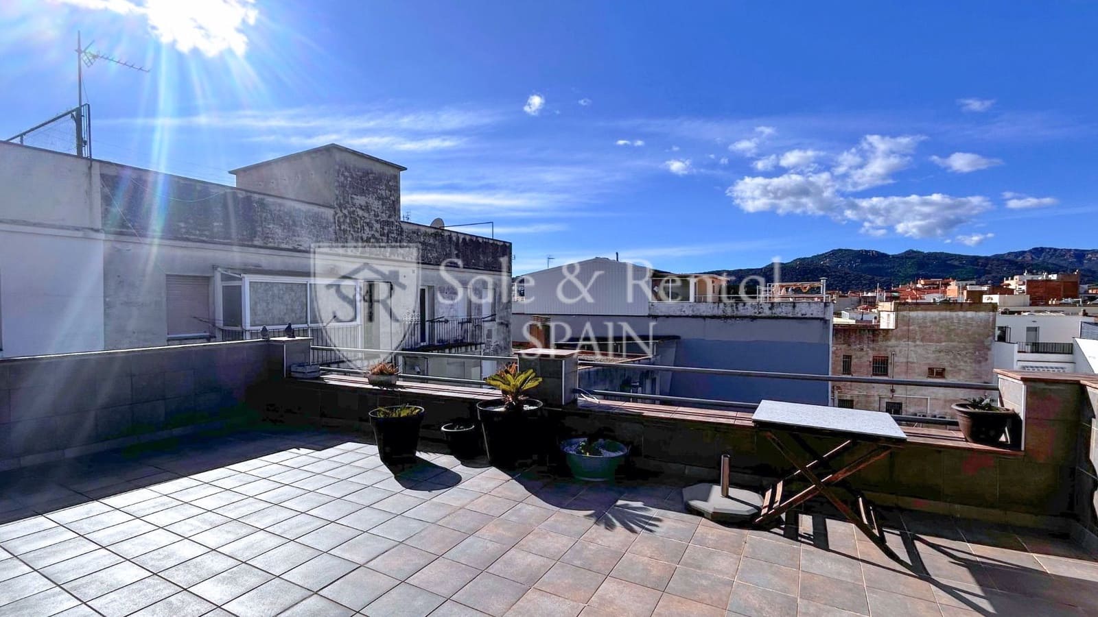 3 bedroom Flat for sale in Sant Feliu de Guixols with garage - € 279,000 (Ref: 9669882)