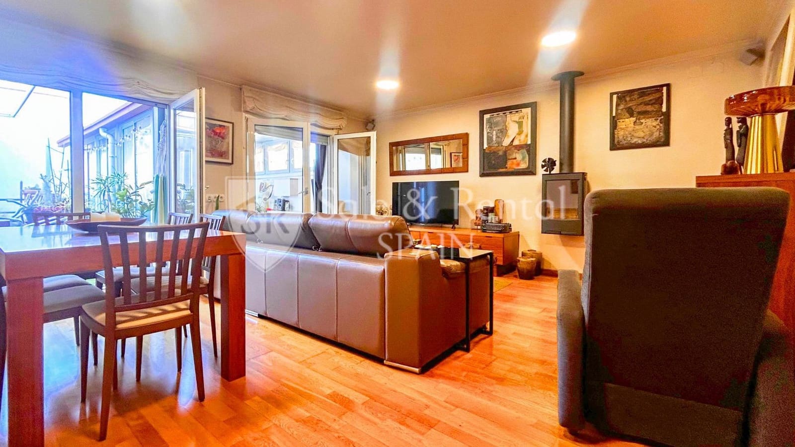 3 bedroom Flat for sale in Sant Feliu de Guixols with garage - € 279,000 (Ref: 9669882)