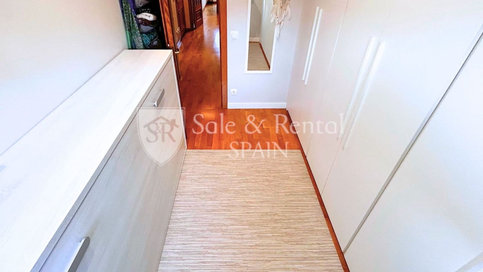 3 bedroom Flat for sale in Sant Feliu de Guixols with garage - € 279,000 (Ref: 9669882)