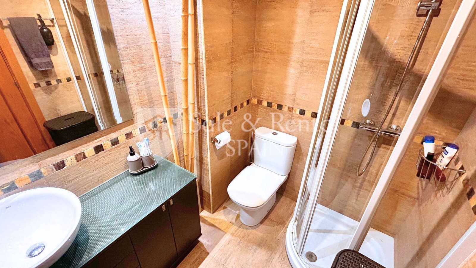 3 bedroom Flat for sale in Sant Feliu de Guixols with garage - € 279,000 (Ref: 9669882)